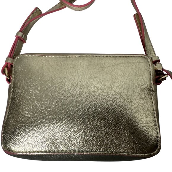 Lilly Pulitzer Metallic Gold Crossbody Bag With Pink Trim - Picture 7 of 16
